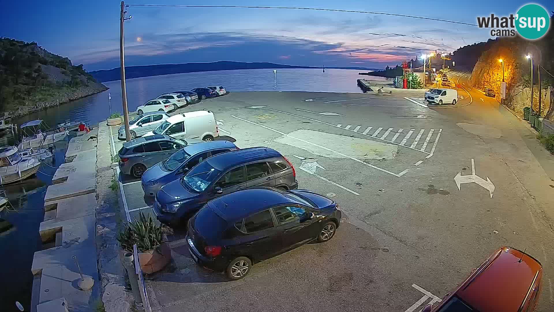 Webcam port de ferry de Prizna – vers l’île de Pag