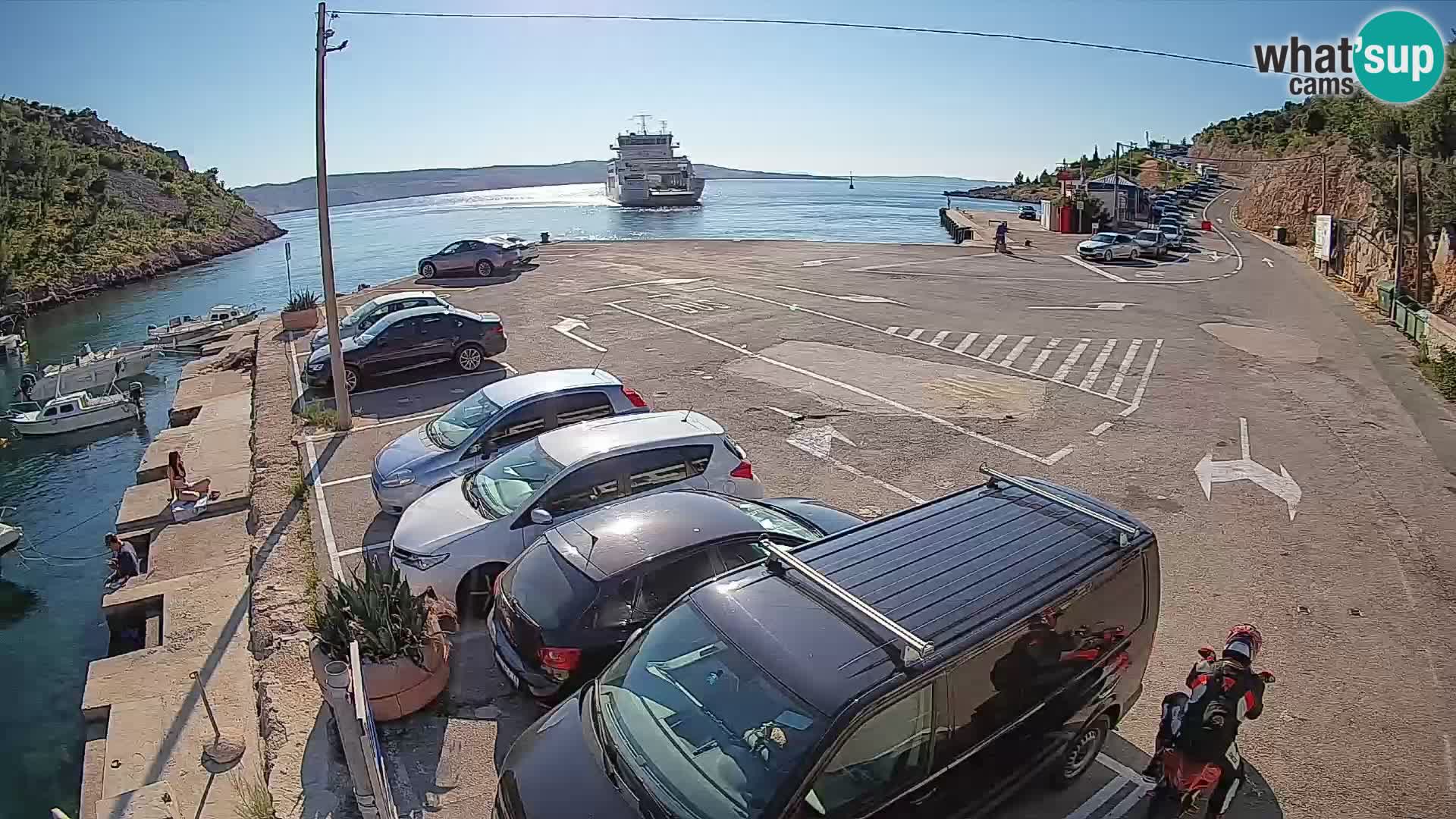 Webcam Prizna ferry port to Pag island