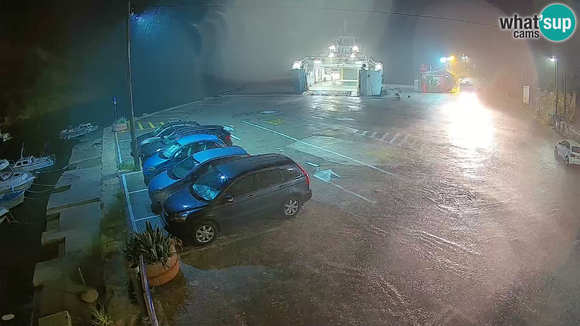 Webcam Prizna ferry port to Pag island