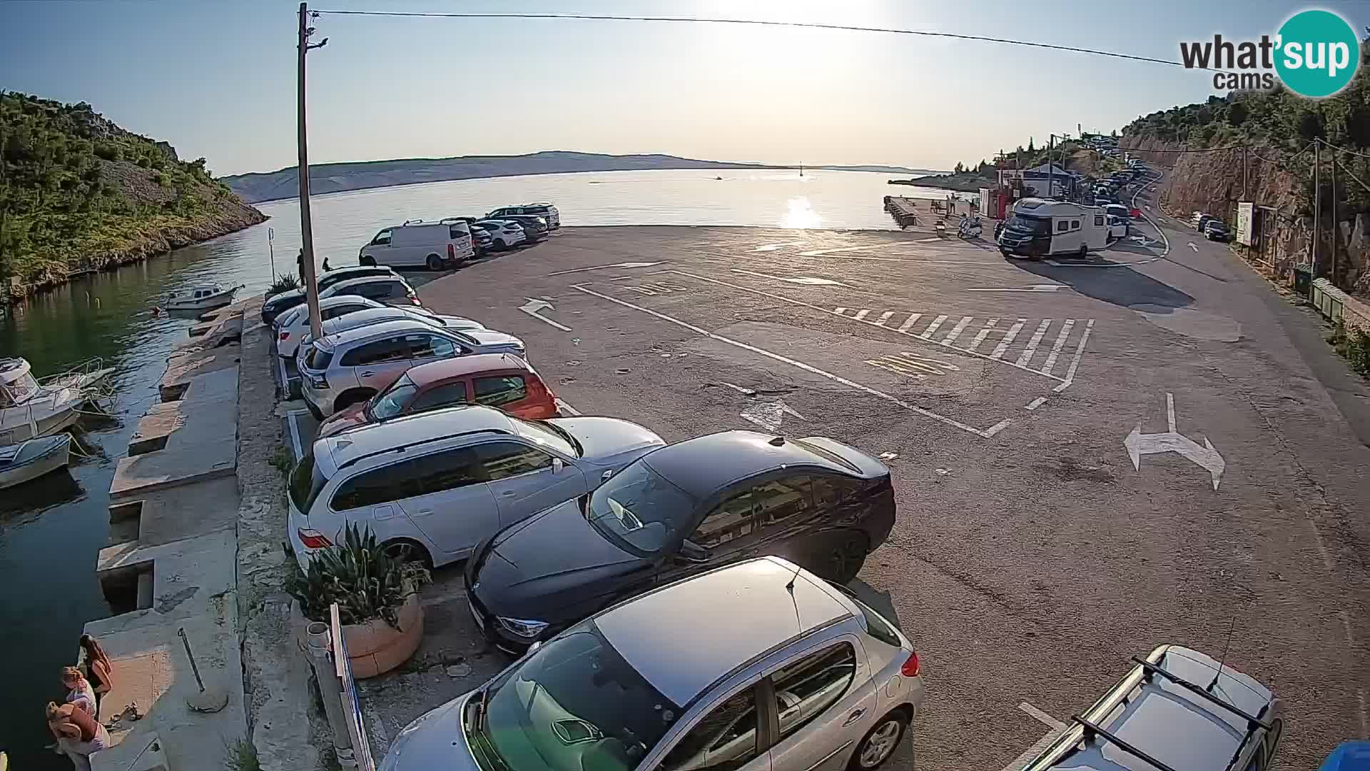 Webcam port de ferry de Prizna – vers l’île de Pag