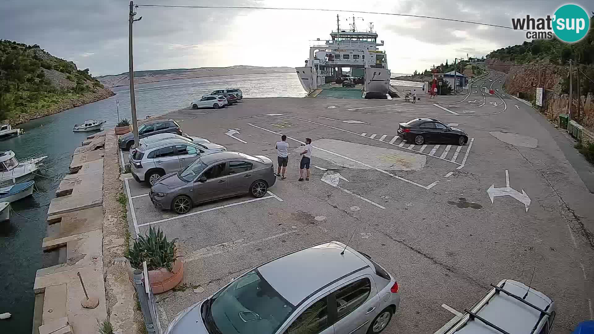 Webcam Prizna ferry port to Pag island