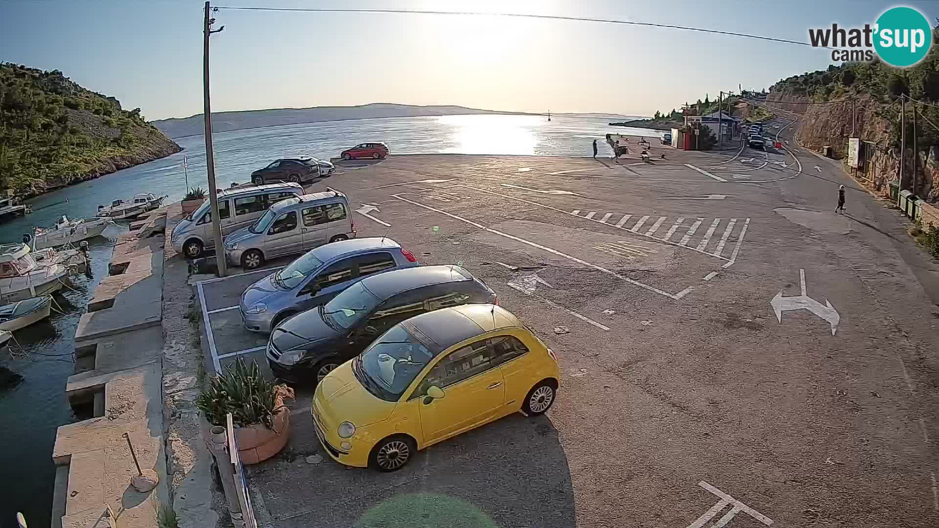 Webcam Prizna ferry port to Pag island