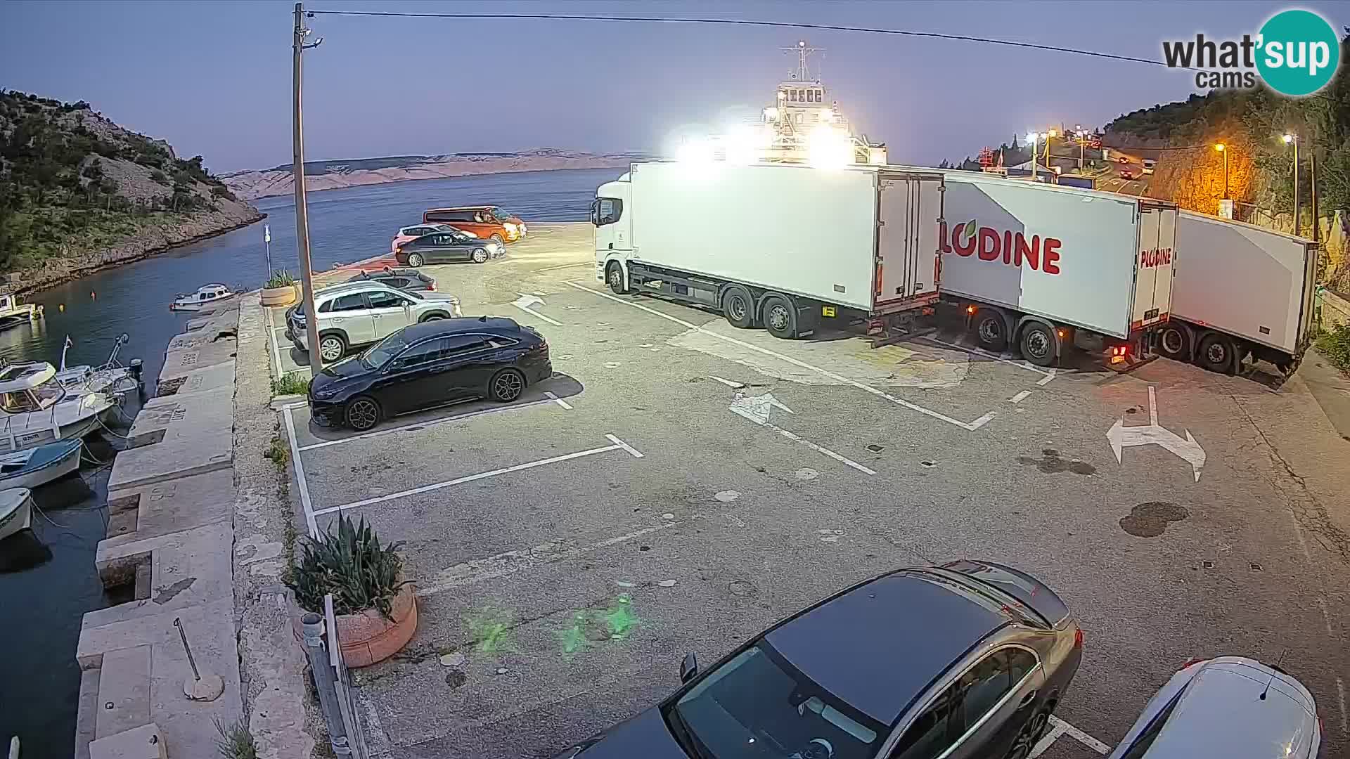 Webcam port de ferry de Prizna – vers l’île de Pag