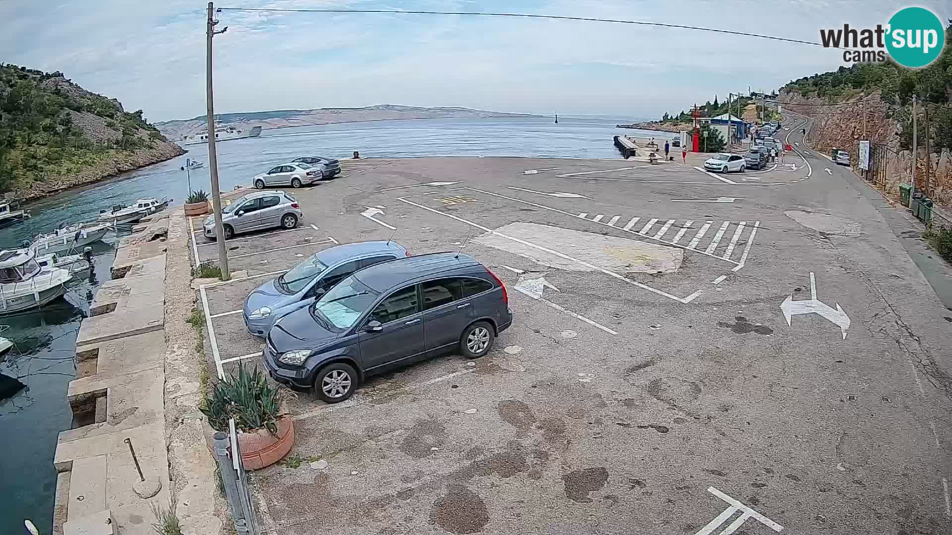 Webcam del puerto de ferris de Prizna – hacia la isla de Pag