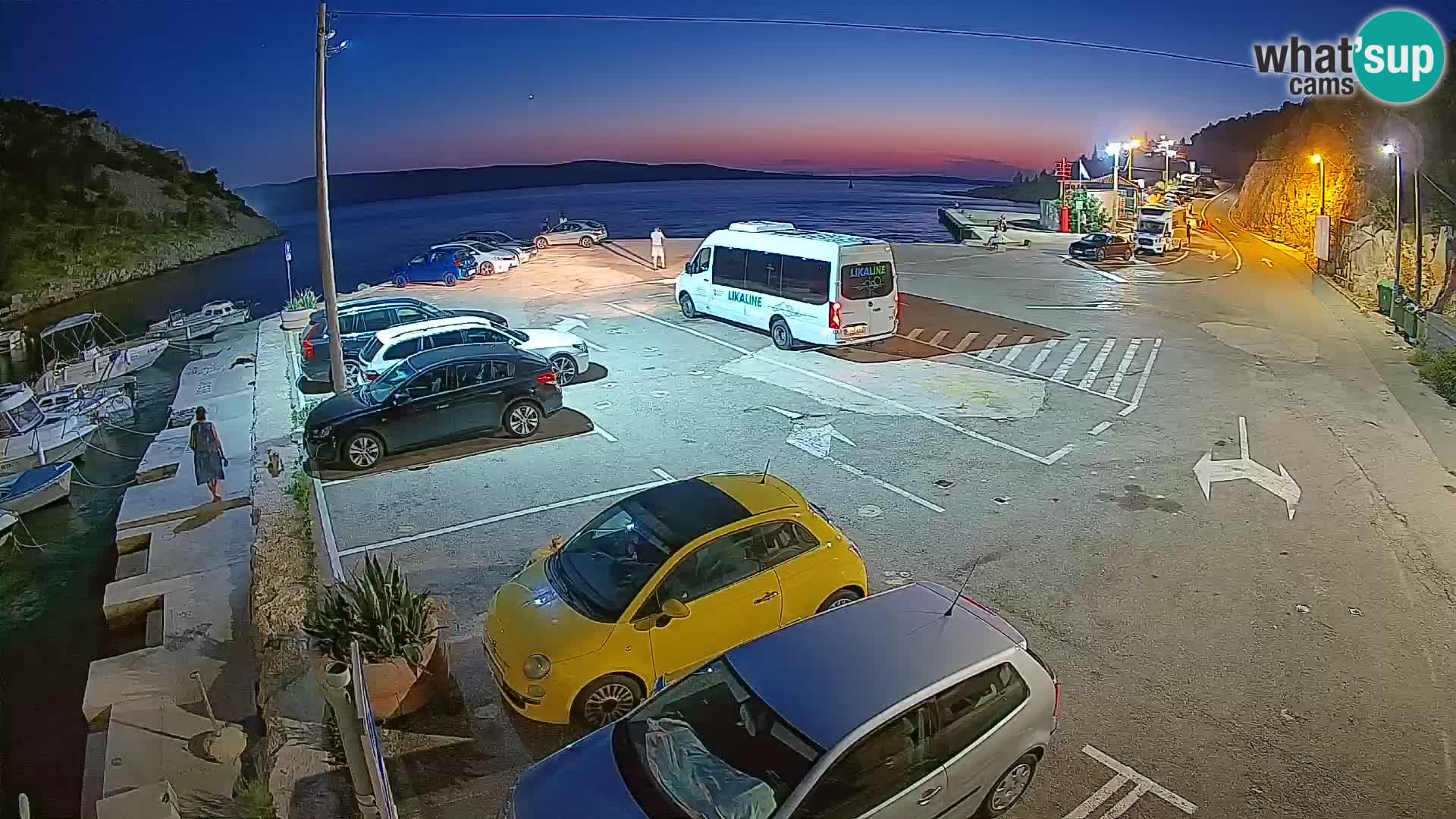 Web kamera trajektna luka Prizna – prema otoku Pag