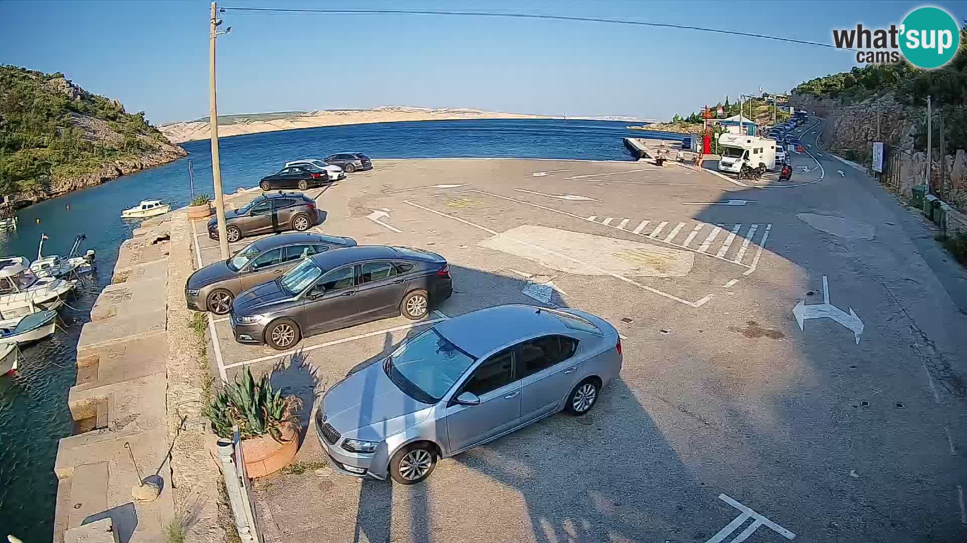 Webcam Prizna ferry port to Pag island