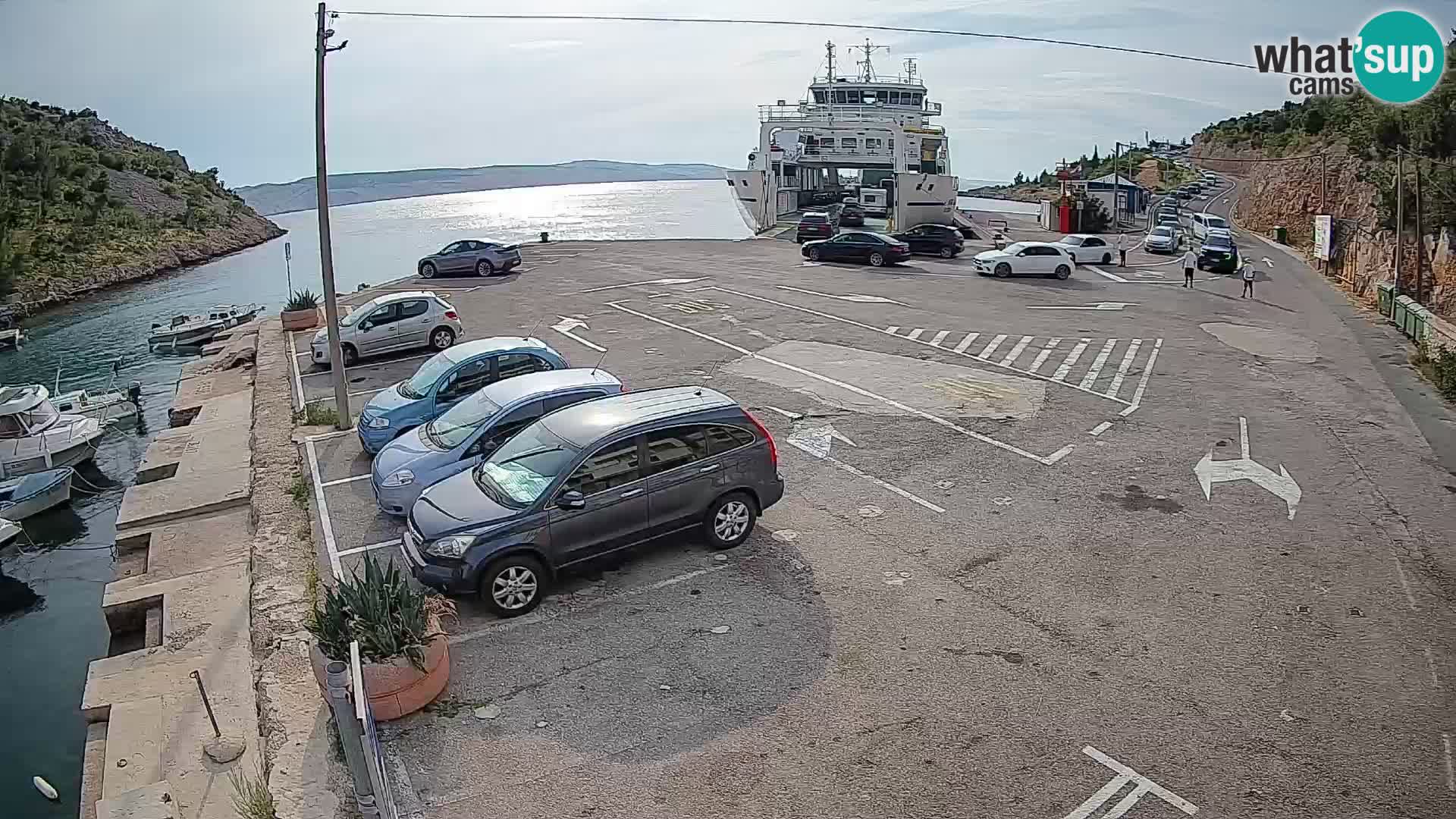 Webcam port de ferry de Prizna – vers l’île de Pag