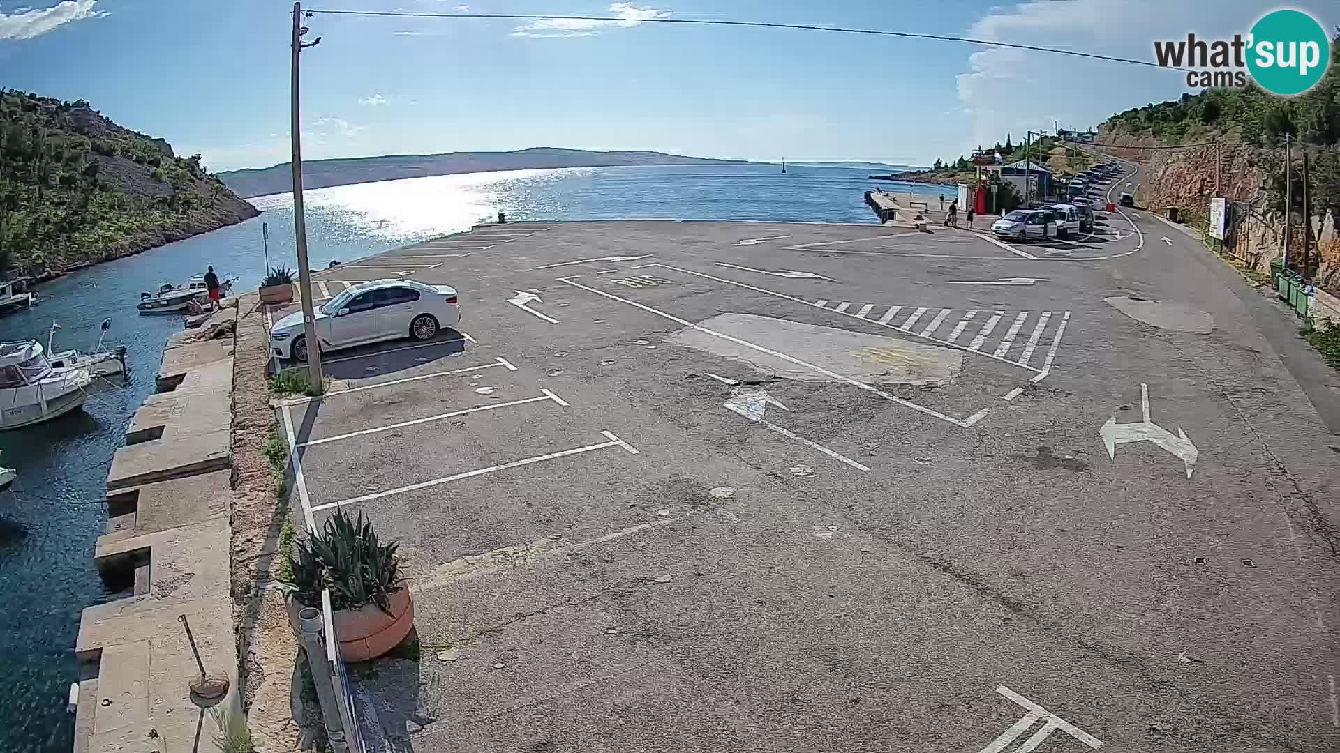 Webcam del puerto de ferris de Prizna – hacia la isla de Pag
