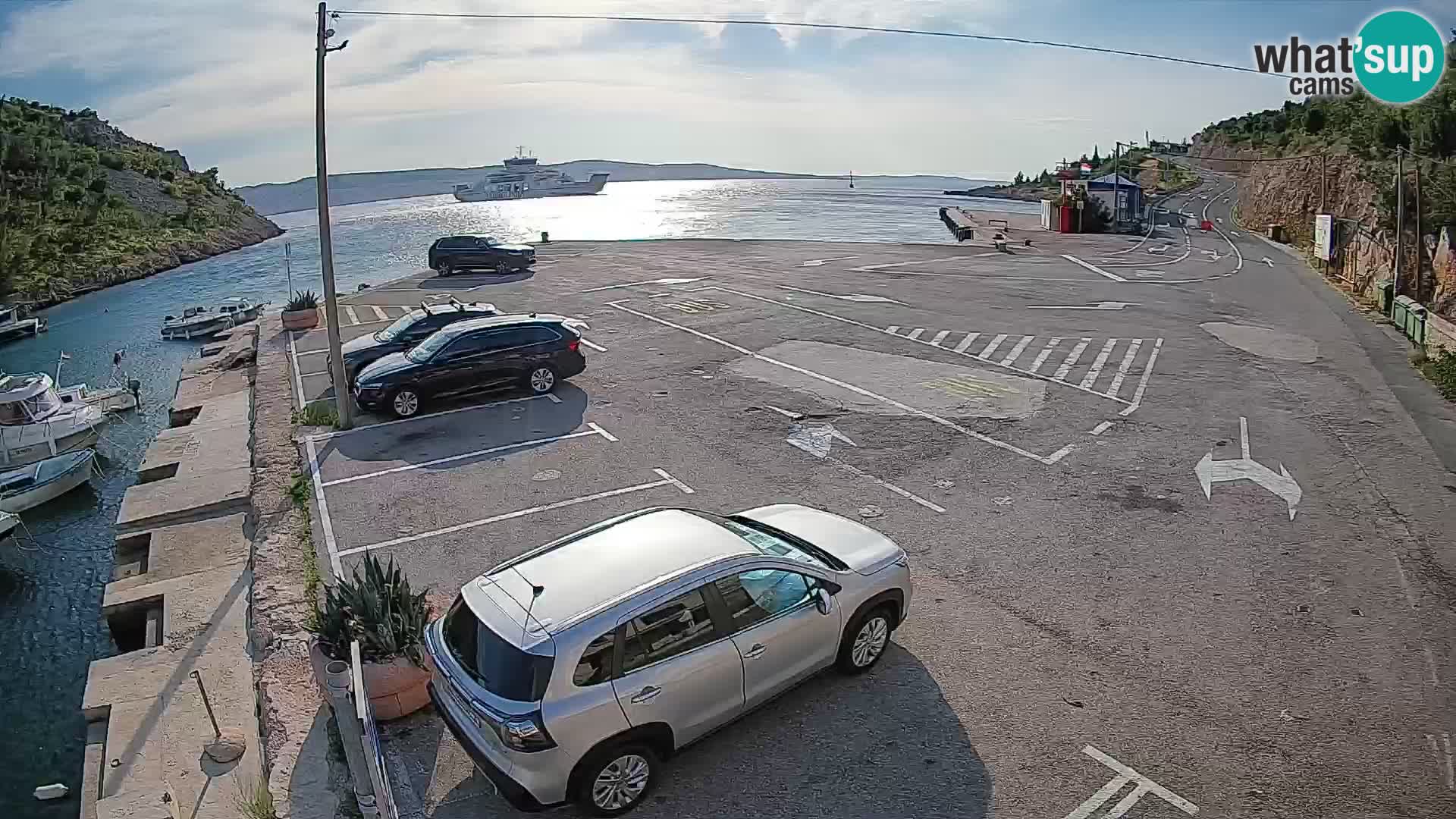 Webcam port de ferry de Prizna – vers l’île de Pag