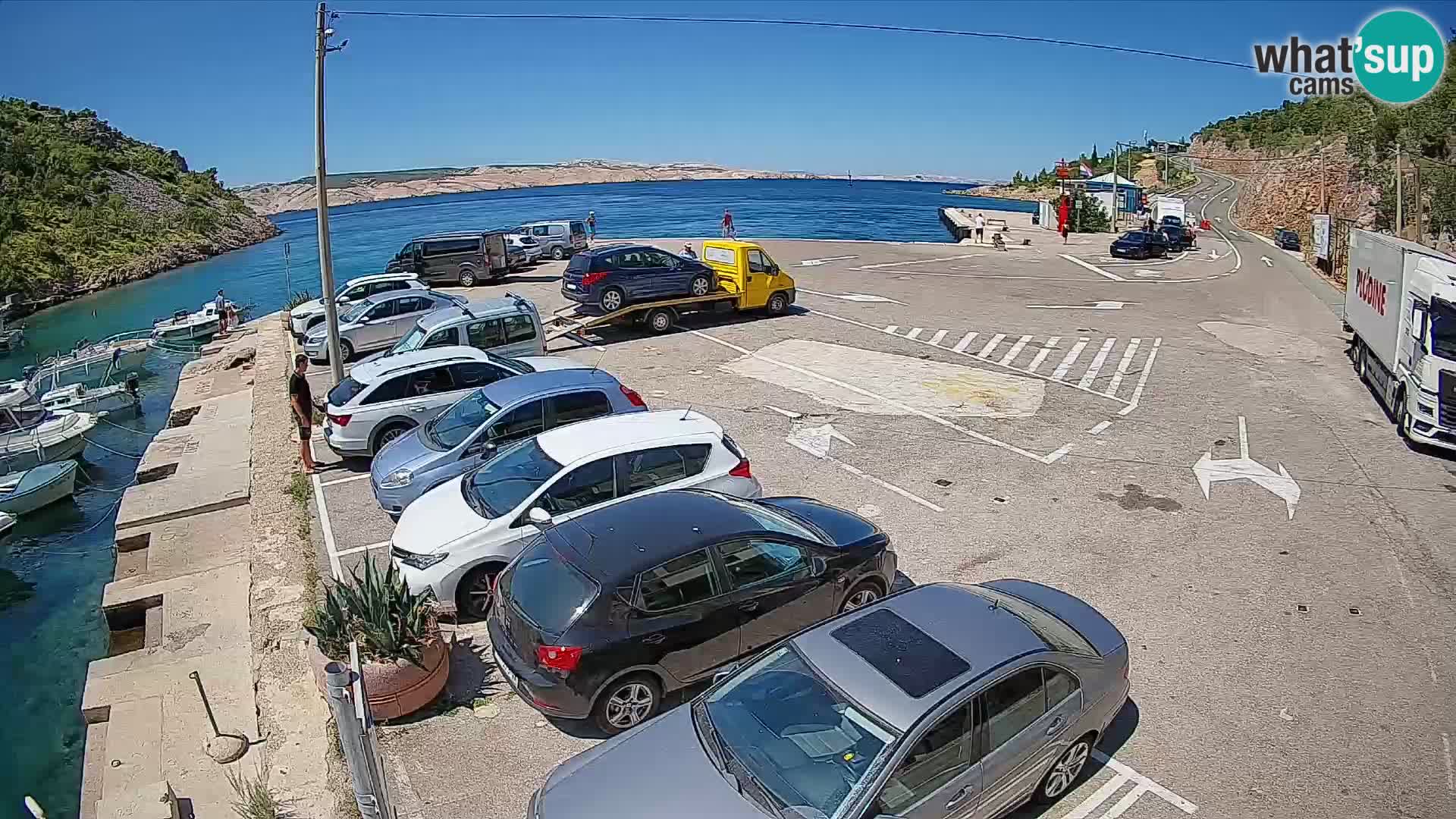 Webcam Prizna ferry port to Pag island