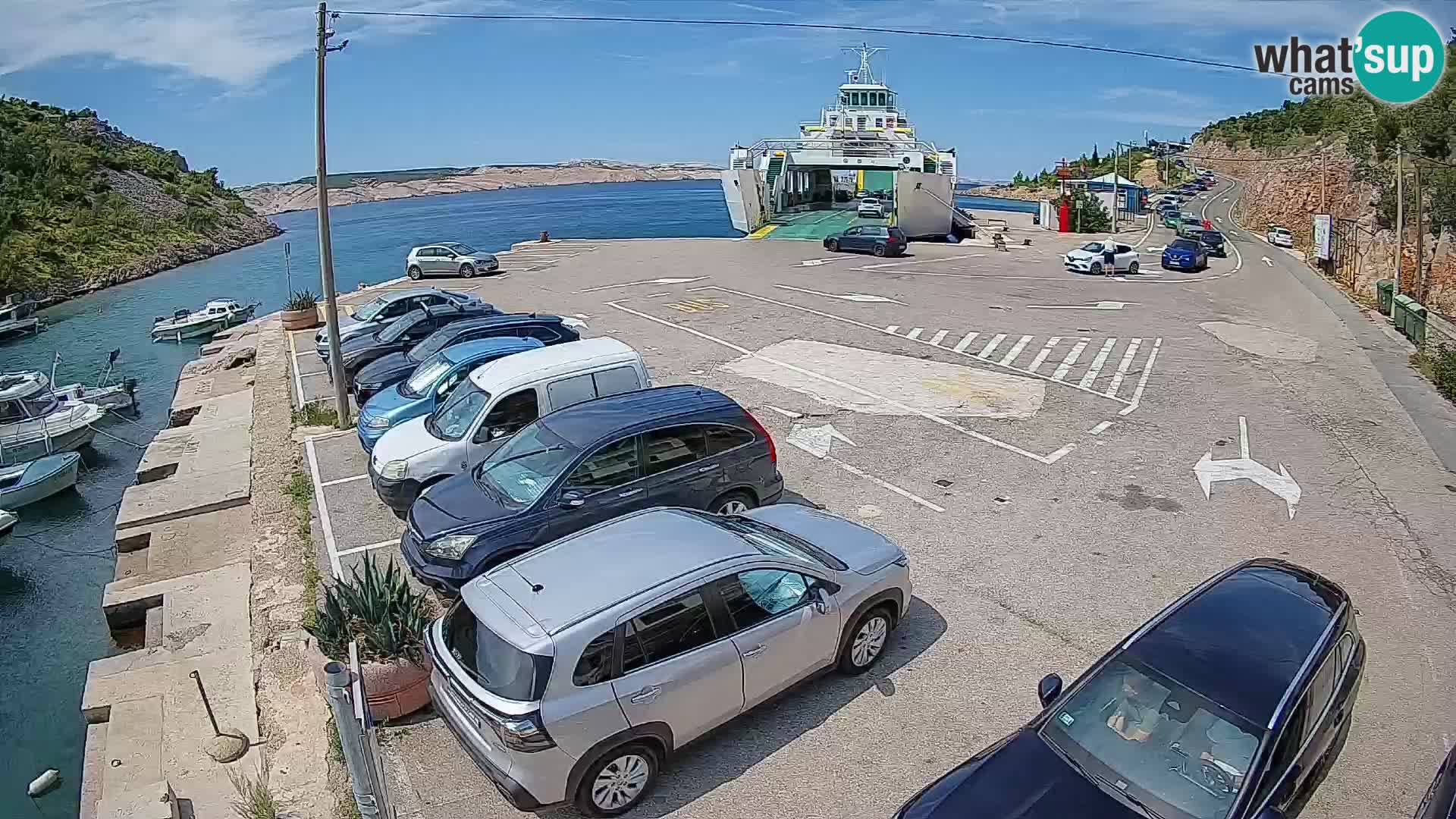 Webcam Prizna ferry port to Pag island
