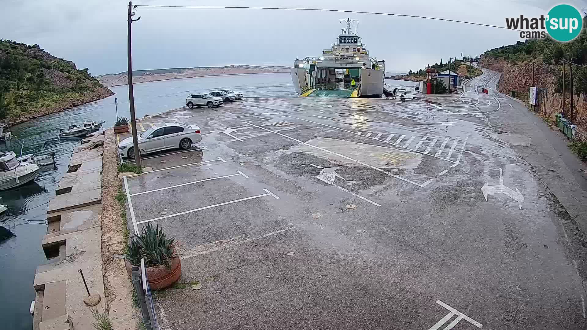 Webcam Prizna ferry port to Pag island