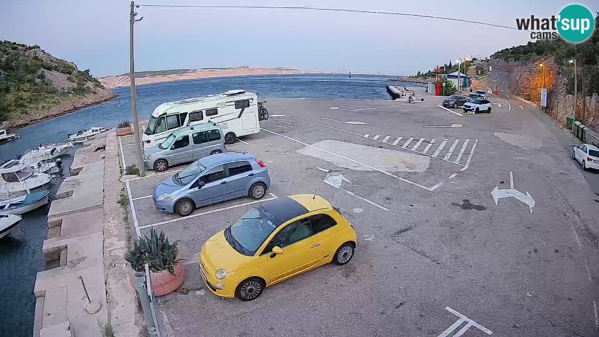 Webcam port de ferry de Prizna – vers l’île de Pag