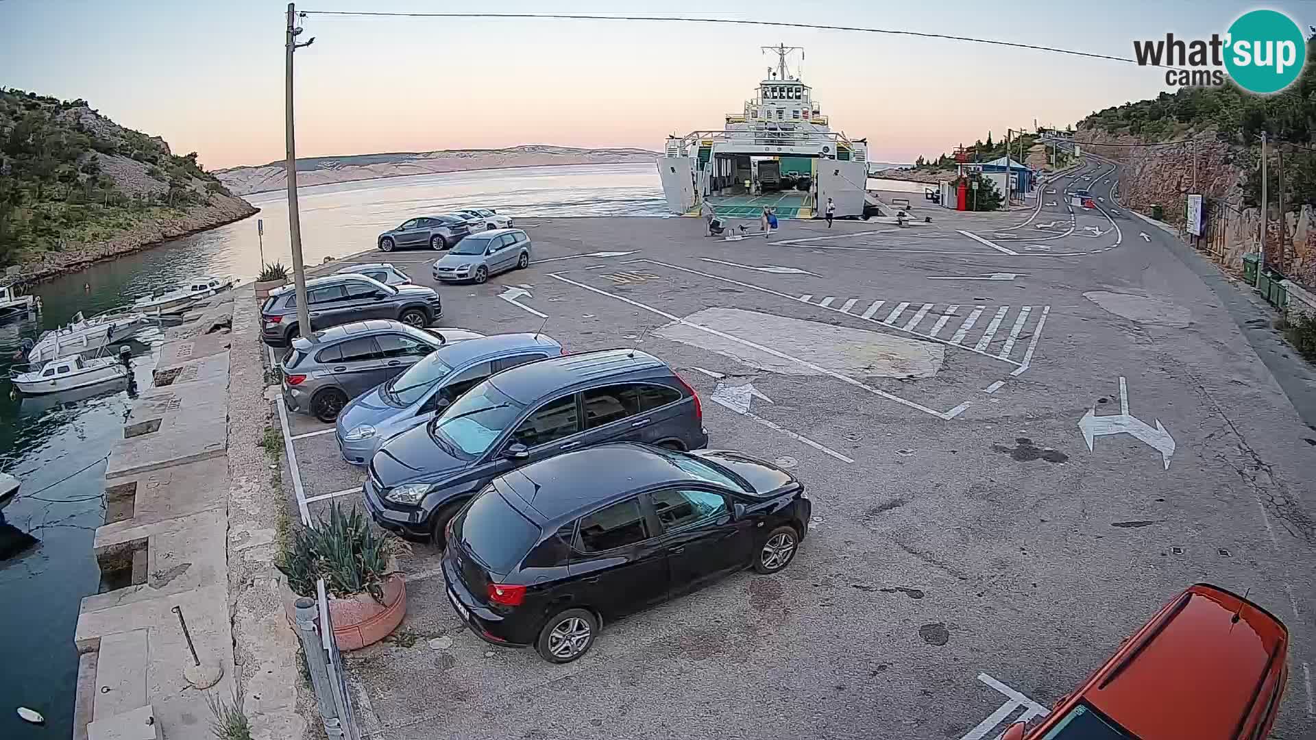 Webcam port de ferry de Prizna – vers l’île de Pag