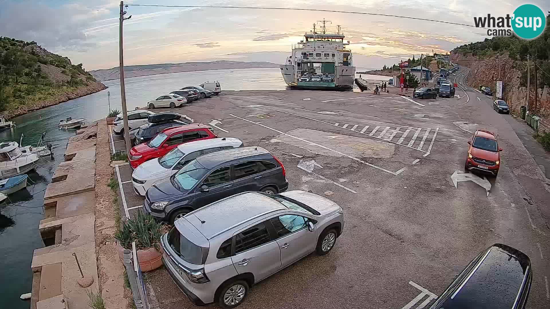 Webcam port de ferry de Prizna – vers l’île de Pag