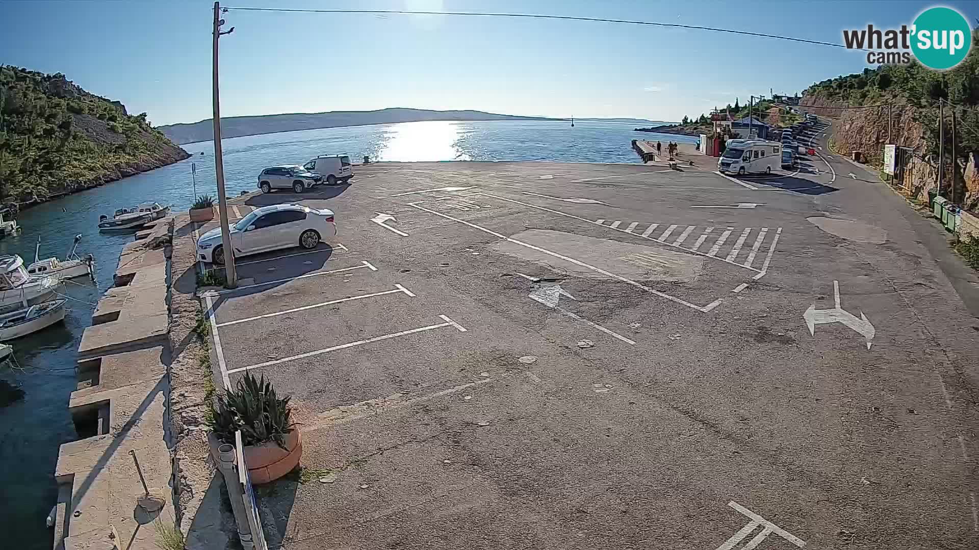 Webcam Prizna ferry port to Pag island
