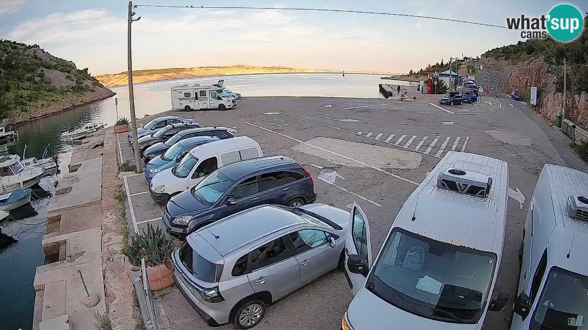 Webcam Prizna ferry port to Pag island