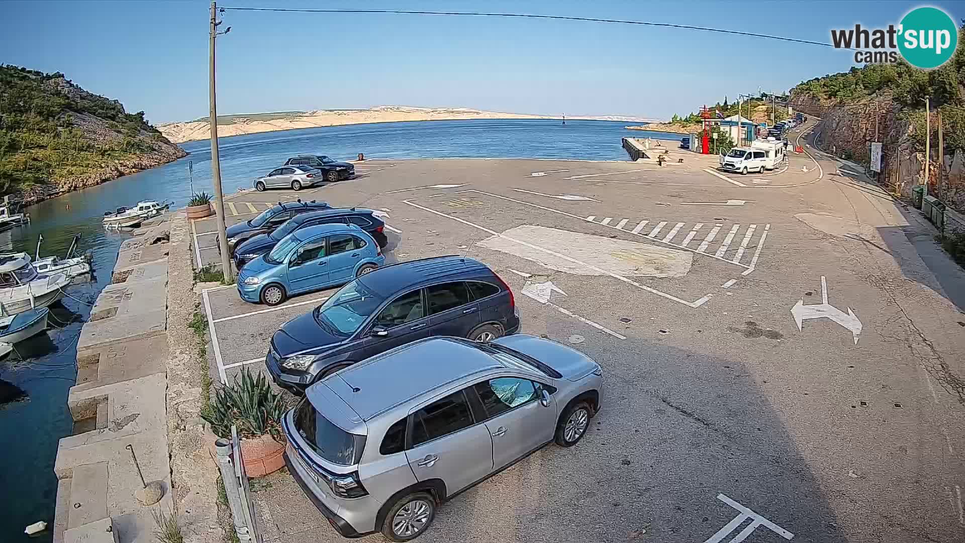 Webcam del puerto de ferris de Prizna – hacia la isla de Pag