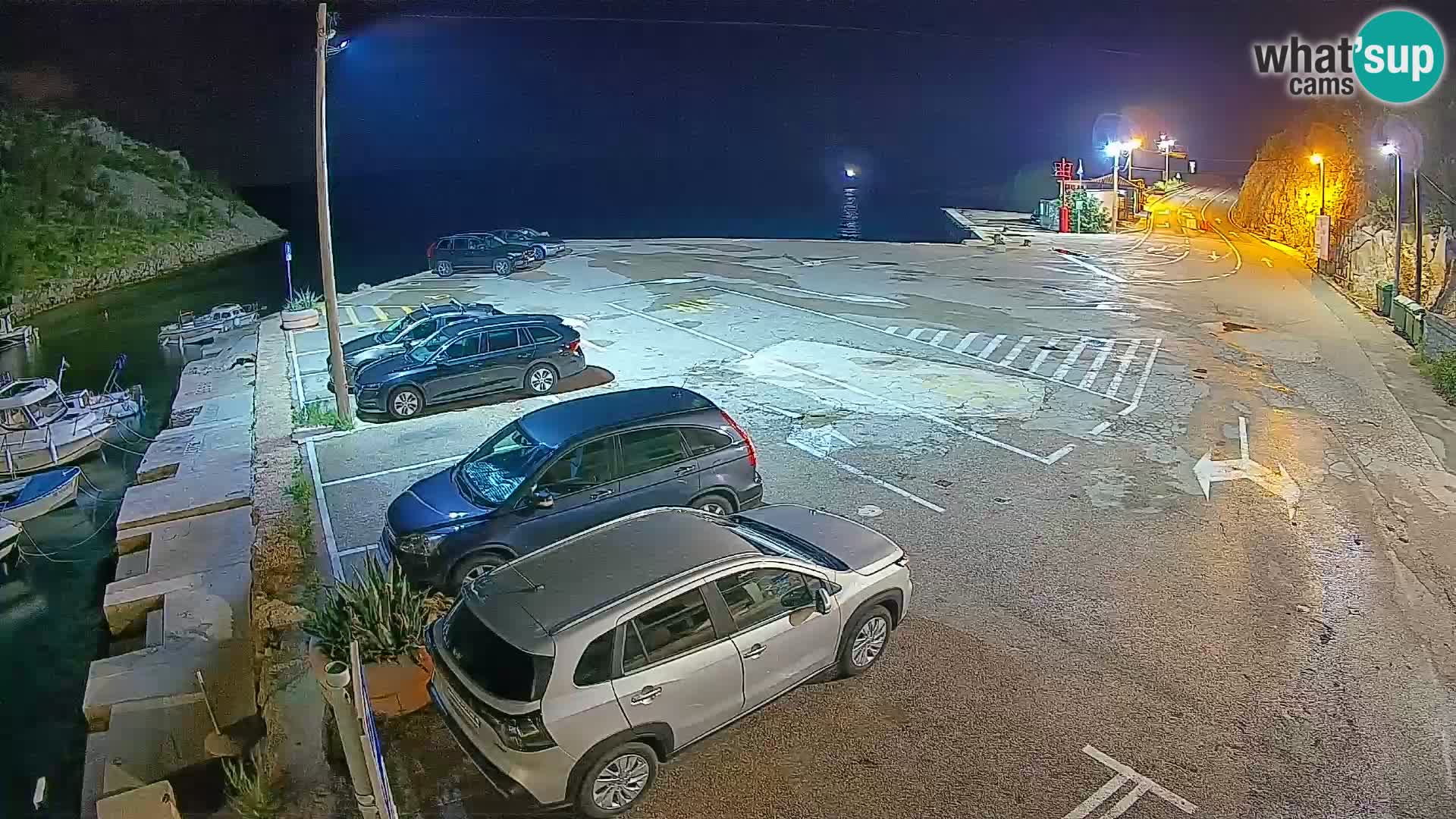 Webcam del puerto de ferris de Prizna – hacia la isla de Pag