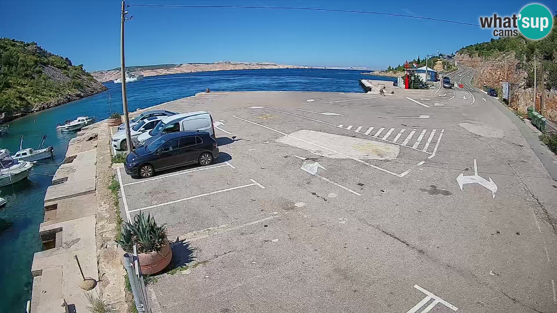 Webcam Prizna ferry port to Pag island