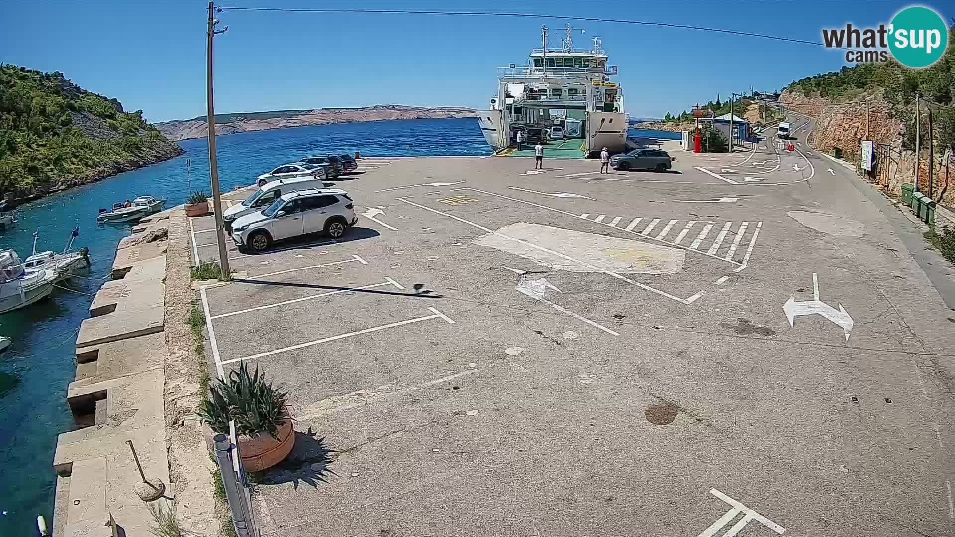 Webcam Prizna ferry port to Pag island
