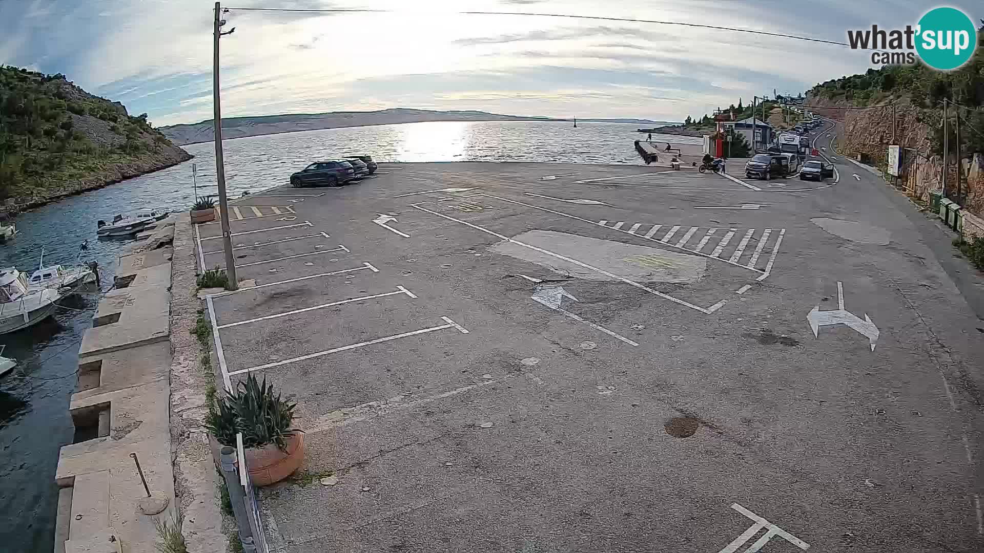 Webcam port de ferry de Prizna – vers l’île de Pag