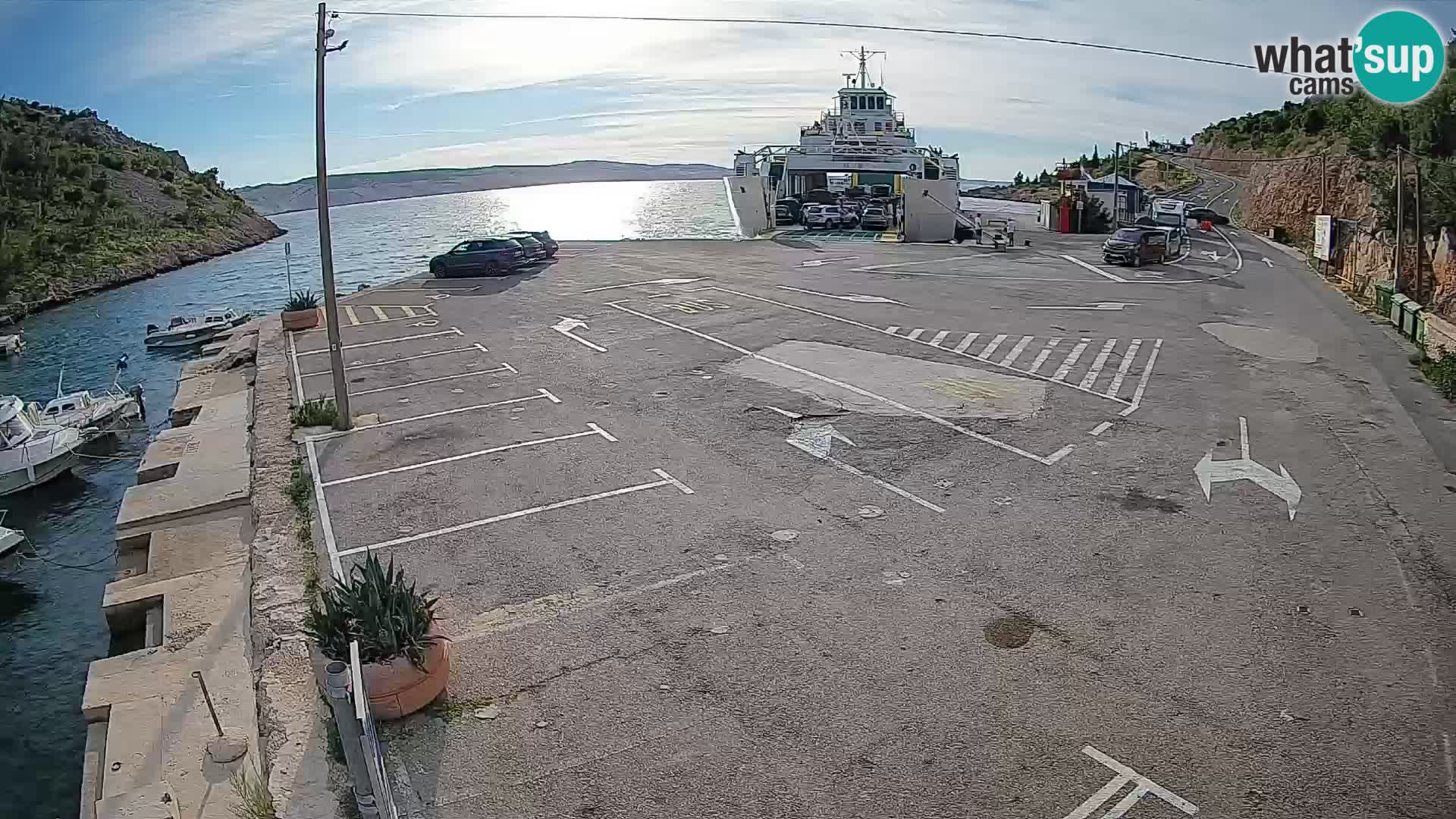 Webcam Prizna ferry port to Pag island