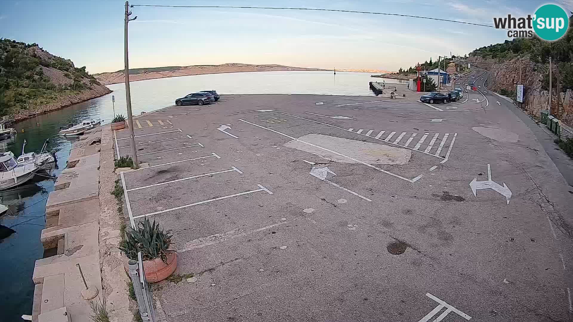 Webcam Prizna ferry port to Pag island