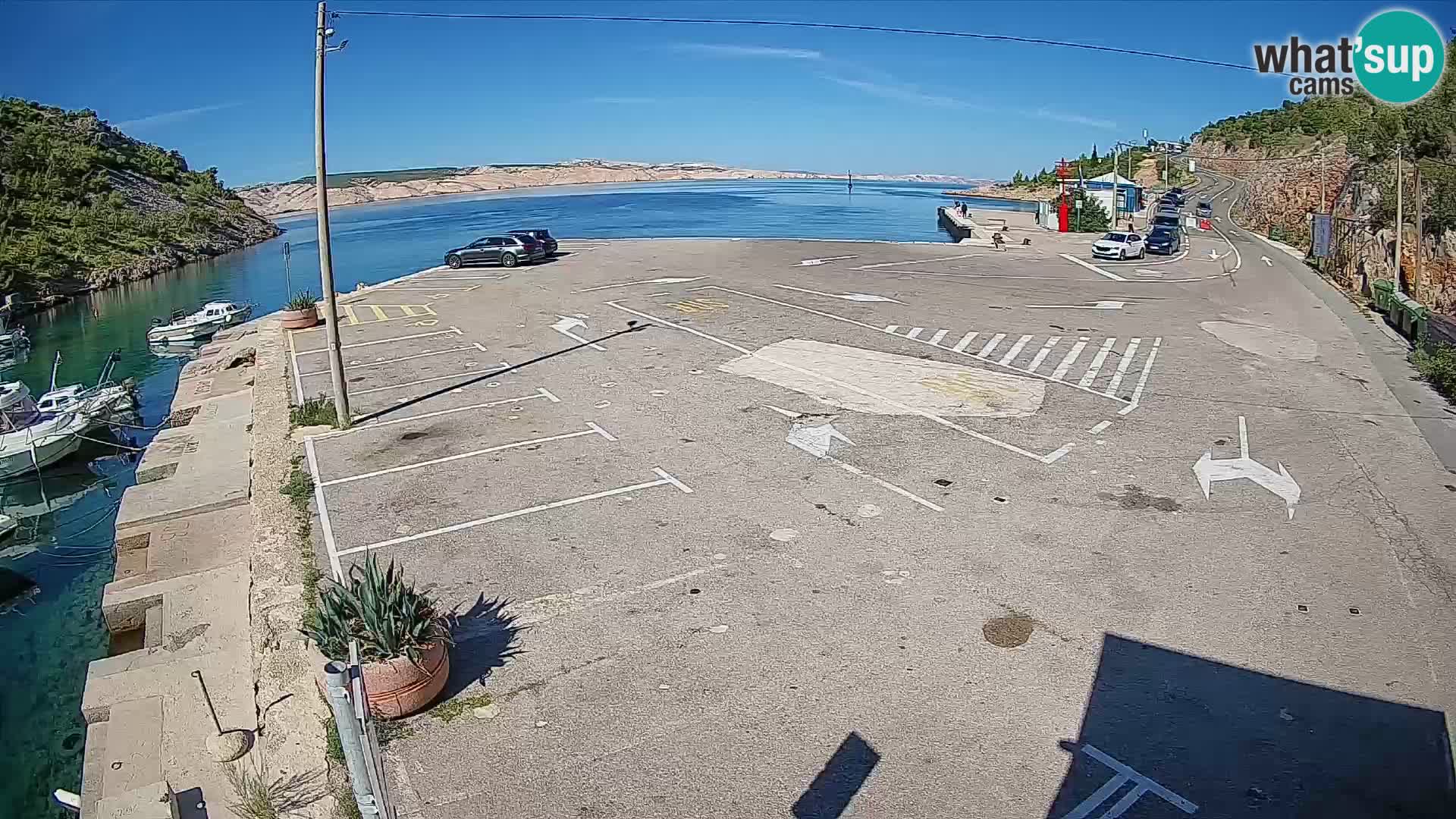 Webcam Prizna ferry port to Pag island