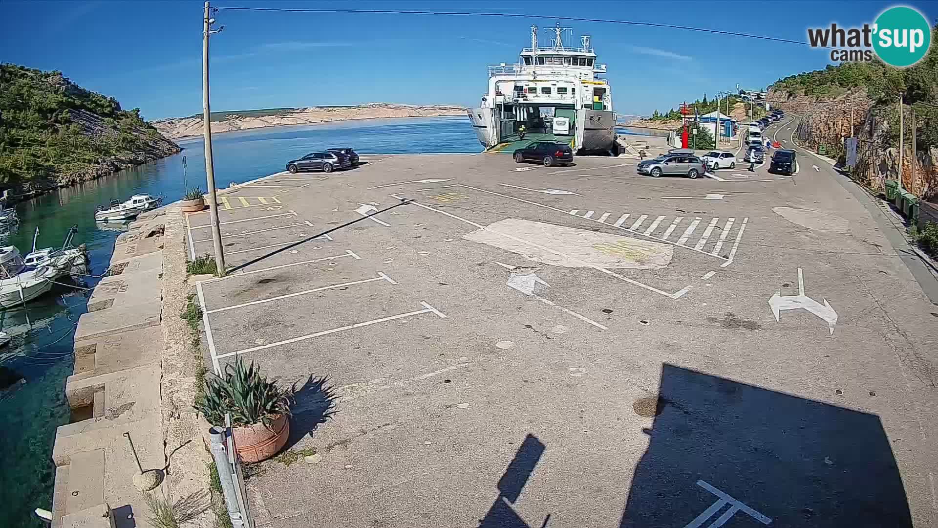 Webcam port de ferry de Prizna – vers l’île de Pag