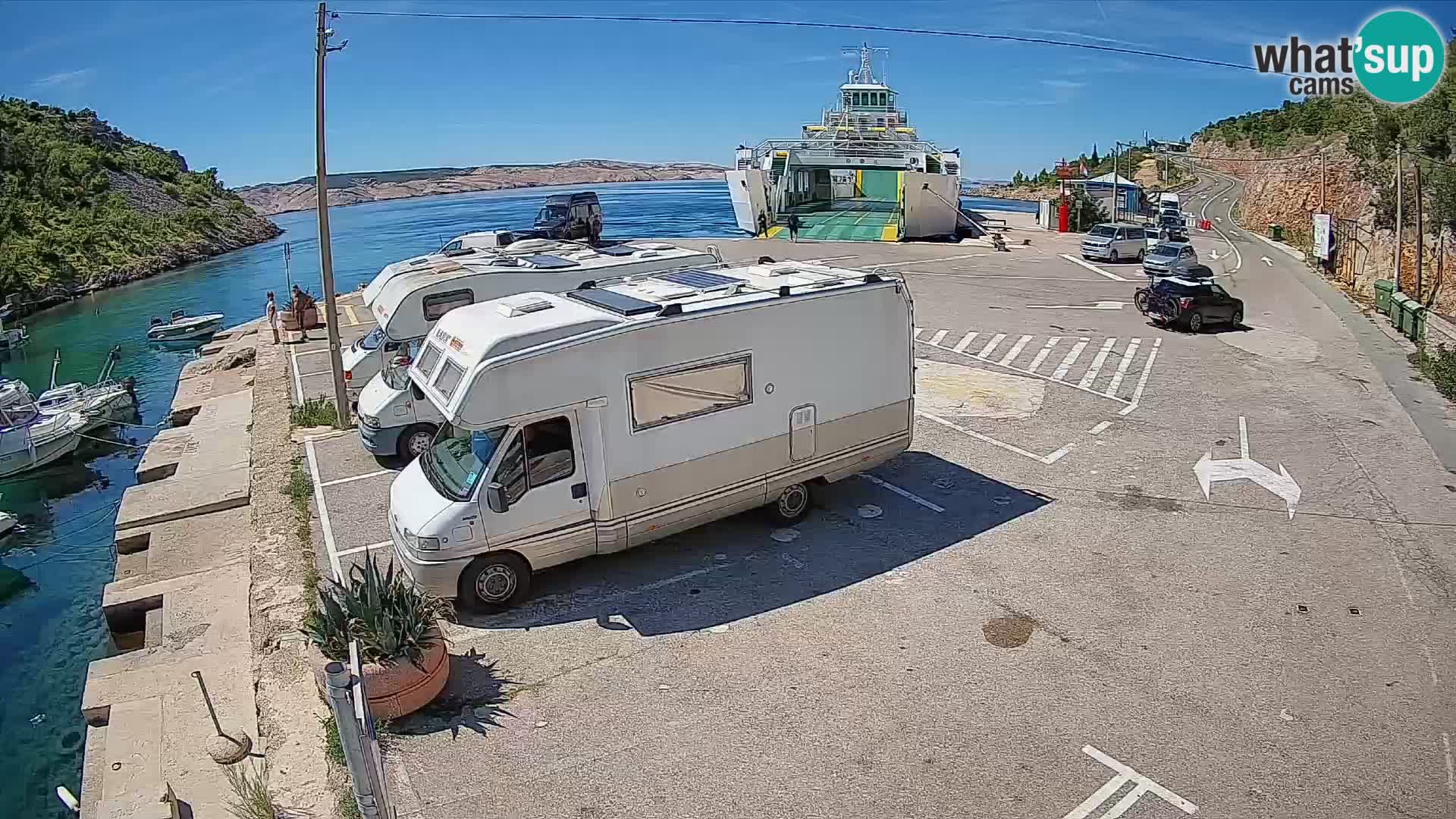Webcam Prizna ferry port to Pag island
