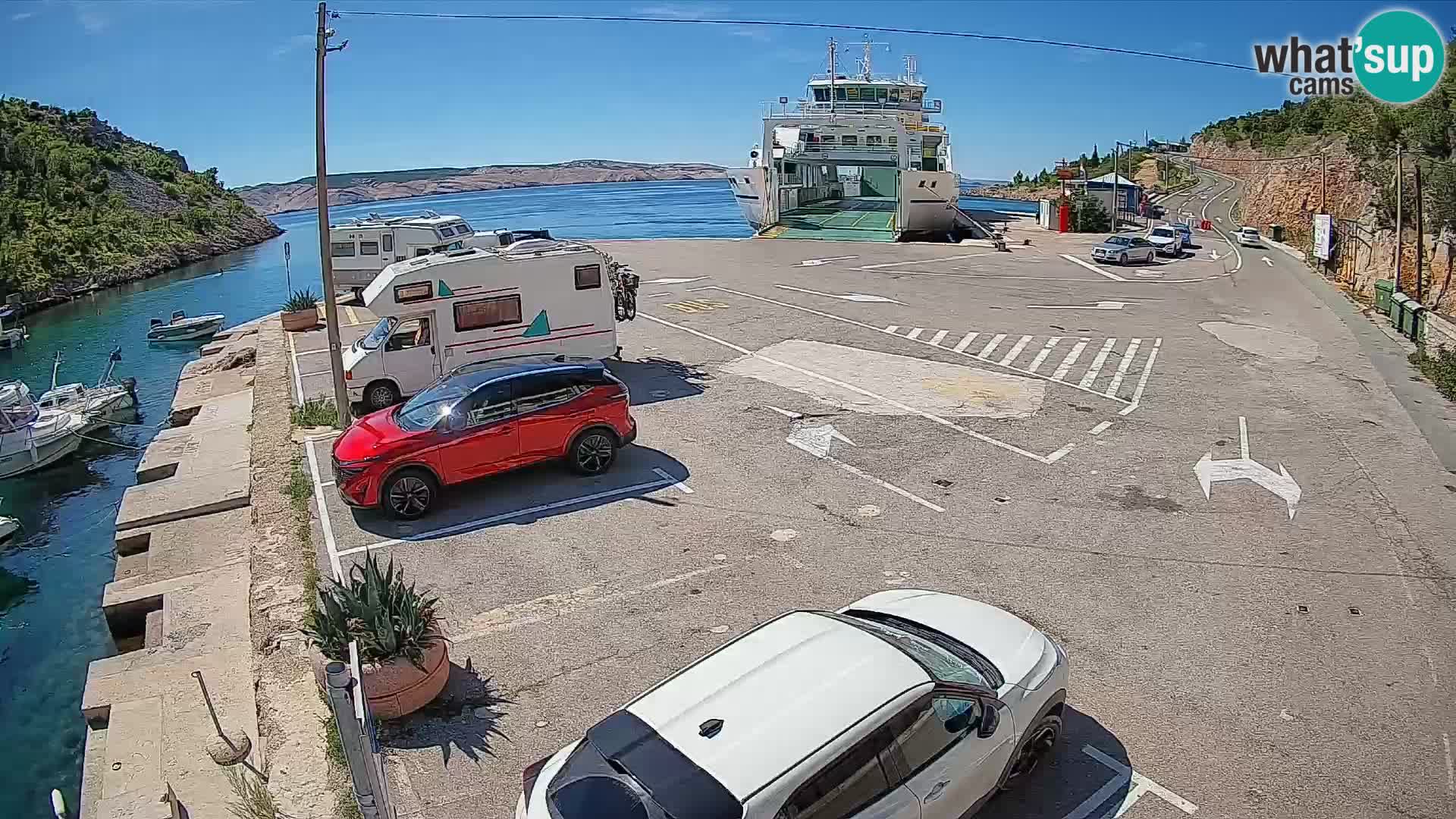 Webcam Prizna ferry port to Pag island