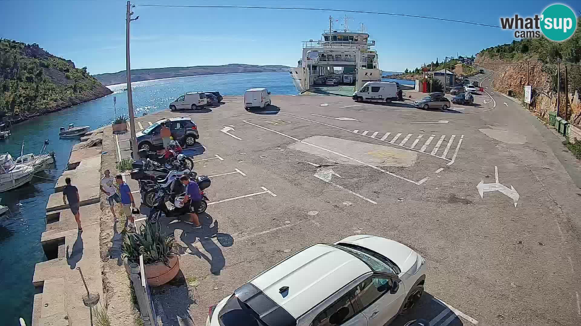 Webcam port de ferry de Prizna – vers l’île de Pag