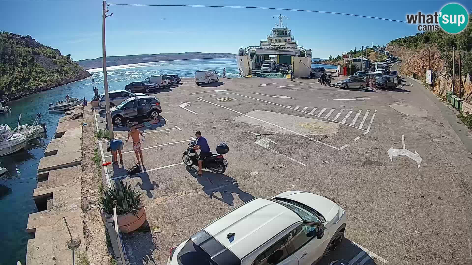Webcam Prizna ferry port to Pag island