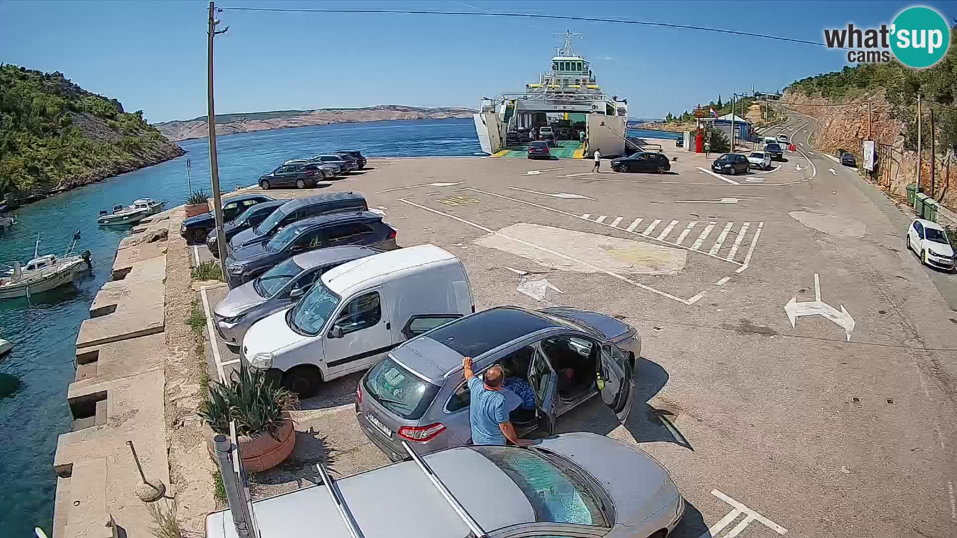 Webcam Prizna ferry port to Pag island