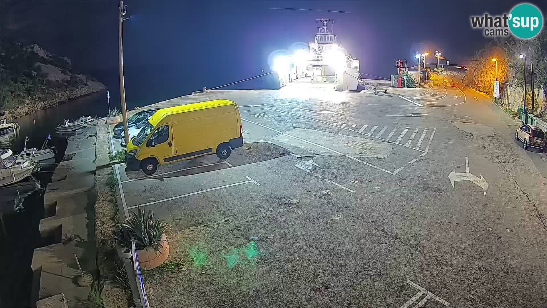 Webcam Prizna ferry port to Pag island