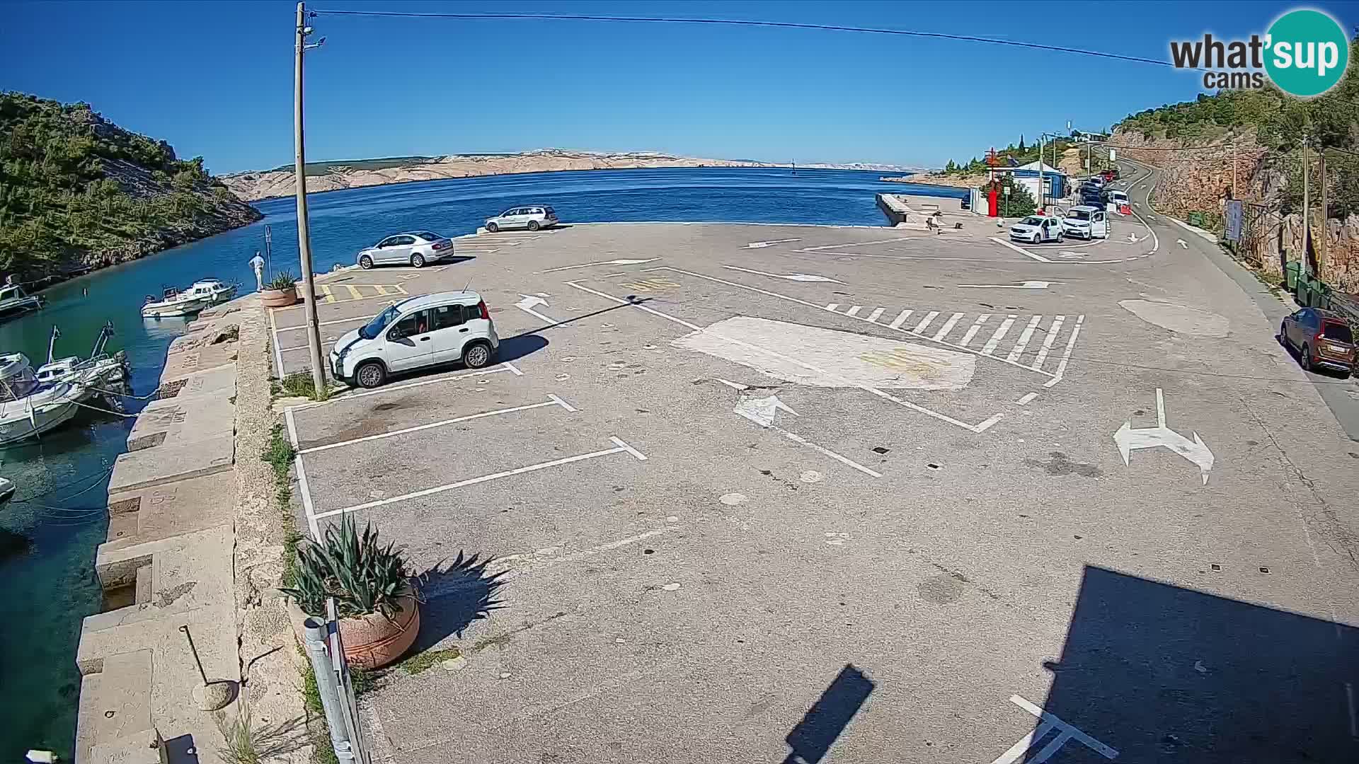 Webcam Prizna ferry port to Pag island