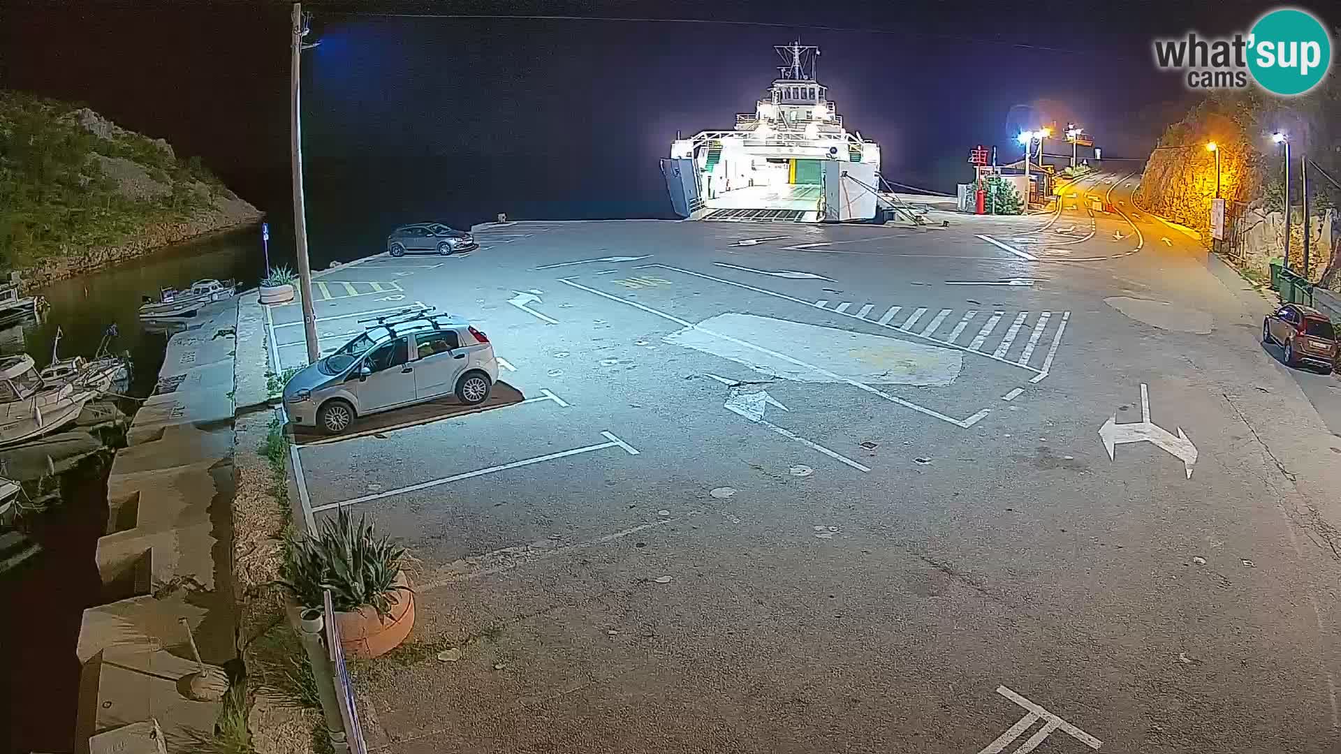 Webcam Prizna ferry port to Pag island