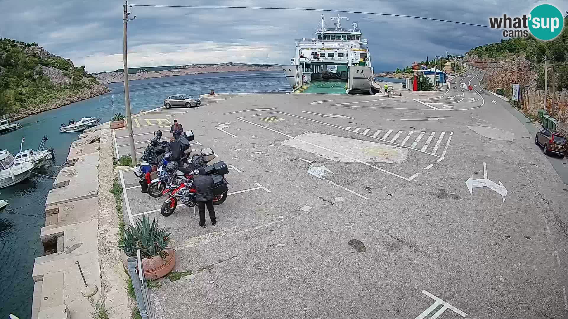 Webcam Prizna ferry port to Pag island