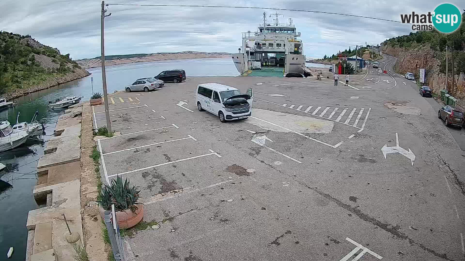 Webcam Prizna ferry port to Pag island