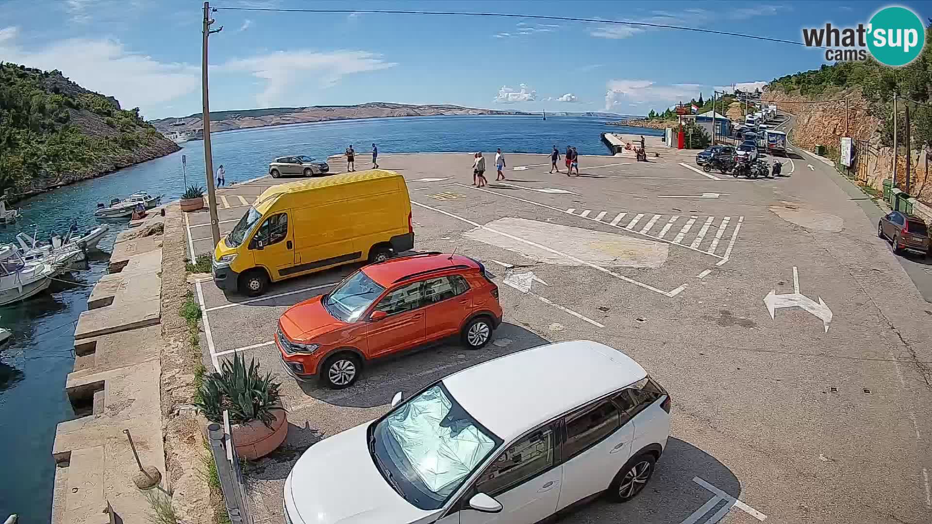 Webcam del puerto de ferris de Prizna – hacia la isla de Pag