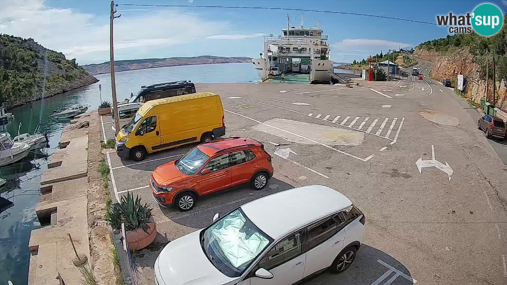Webcam port de ferry de Prizna – vers l’île de Pag