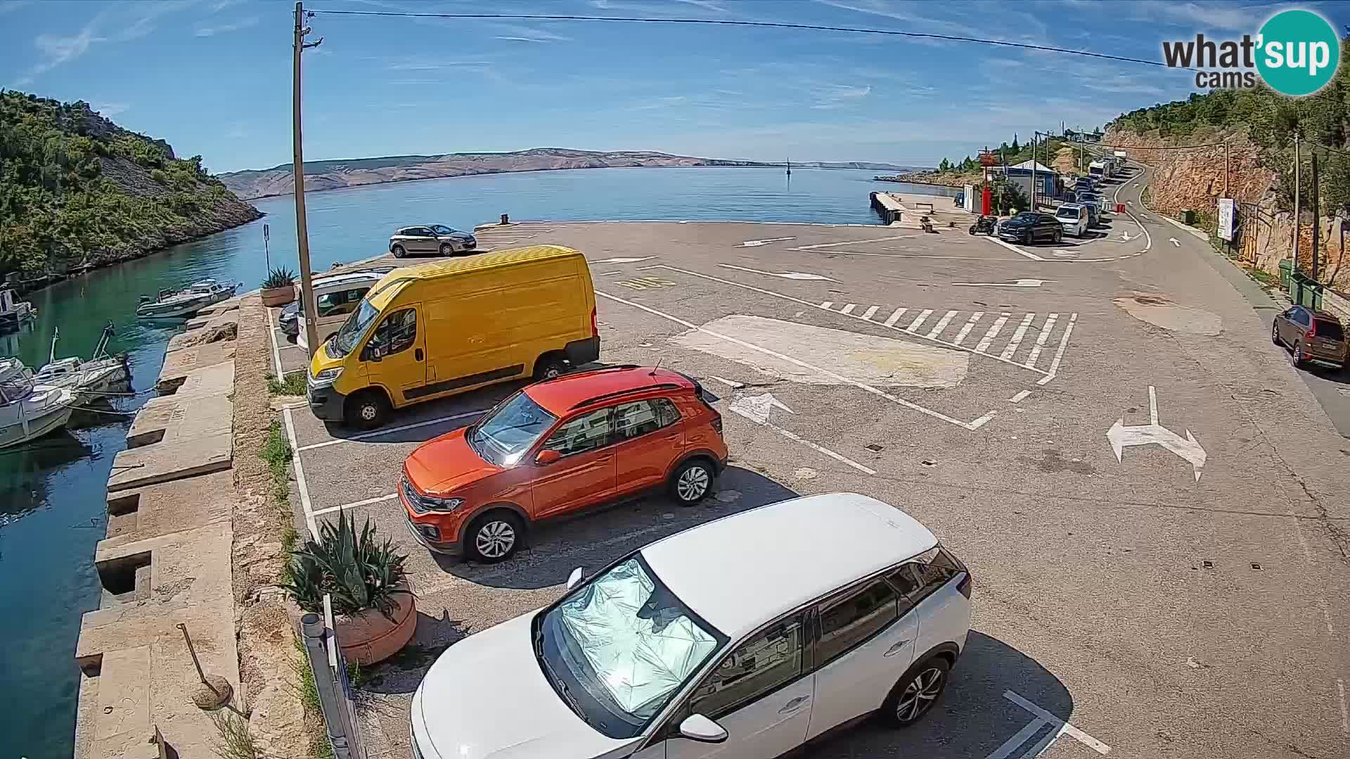 Webcam Prizna ferry port to Pag island