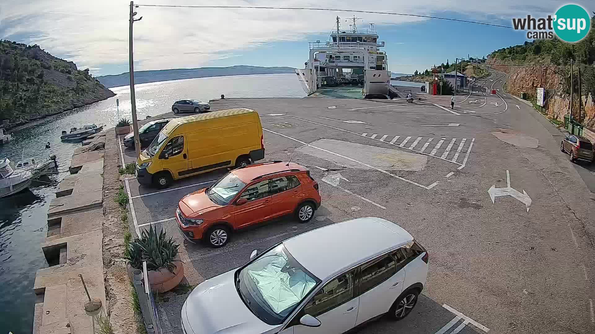 Webcam port de ferry de Prizna – vers l’île de Pag