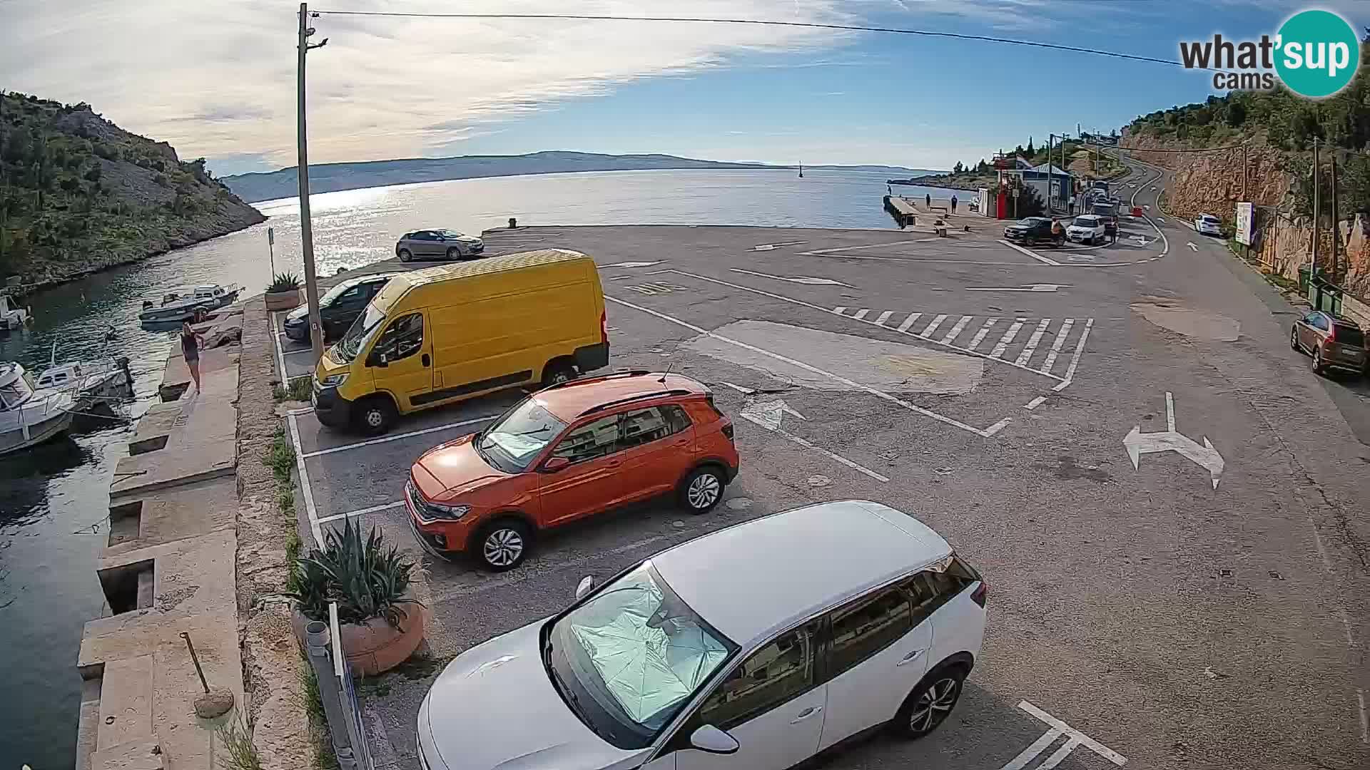 Webcam Prizna ferry port to Pag island