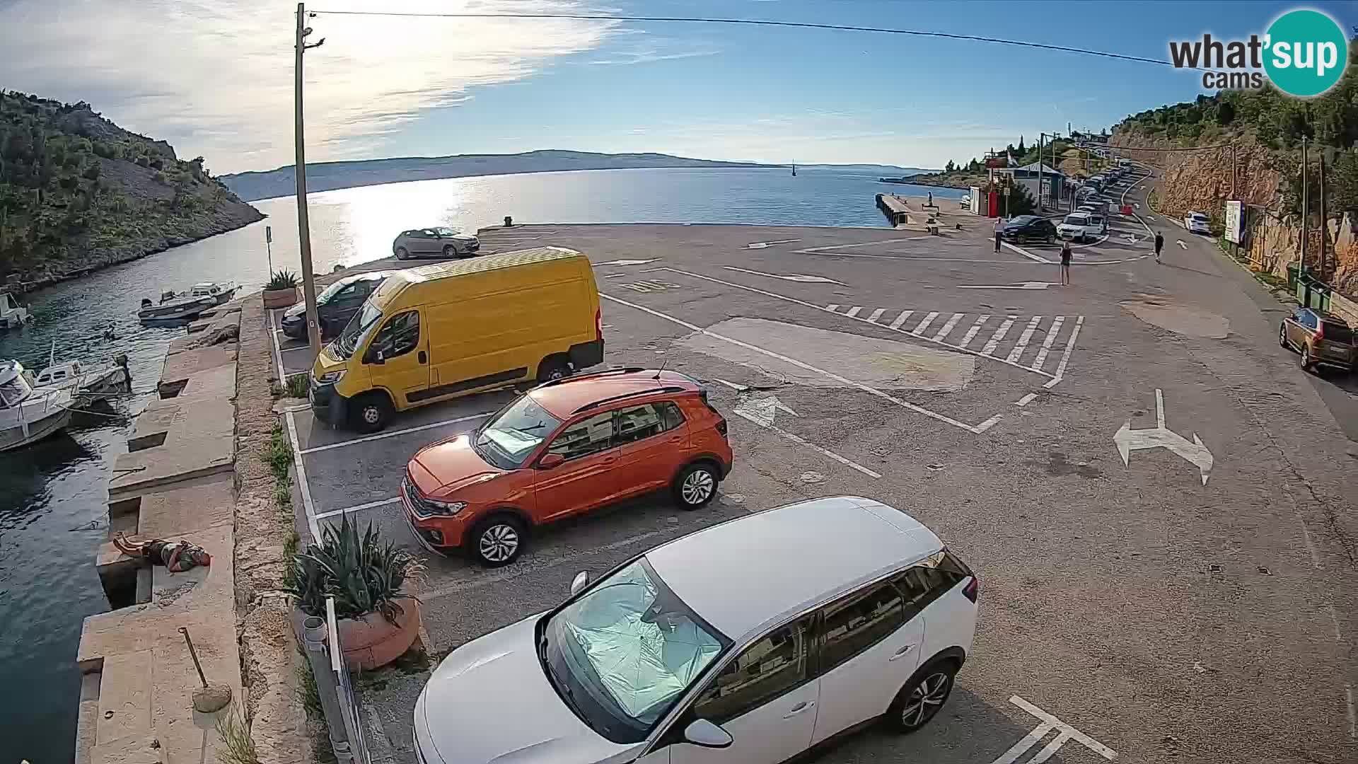 Webcam Prizna ferry port to Pag island