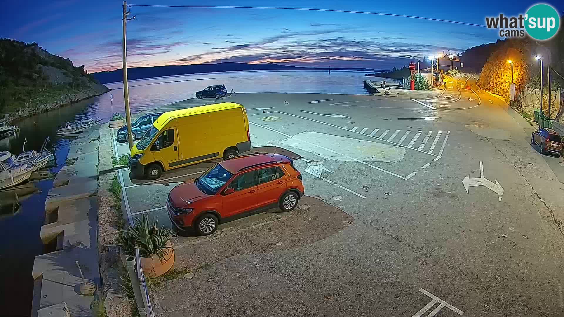 Webcam Prizna ferry port to Pag island