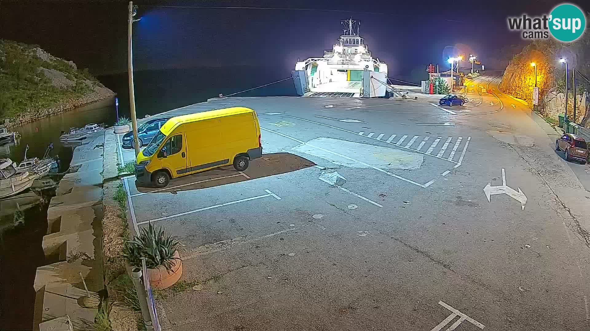 Webcam Prizna ferry port to Pag island