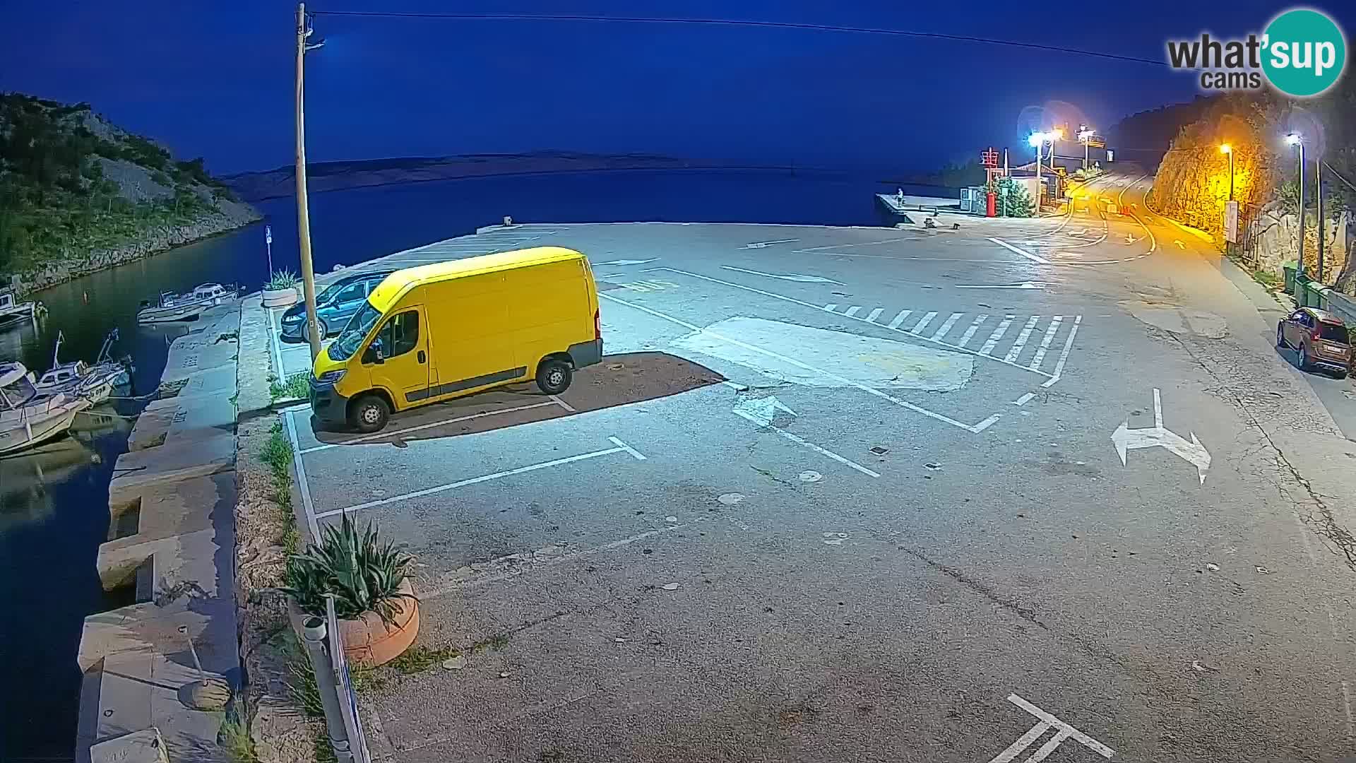 Webcam Prizna ferry port to Pag island