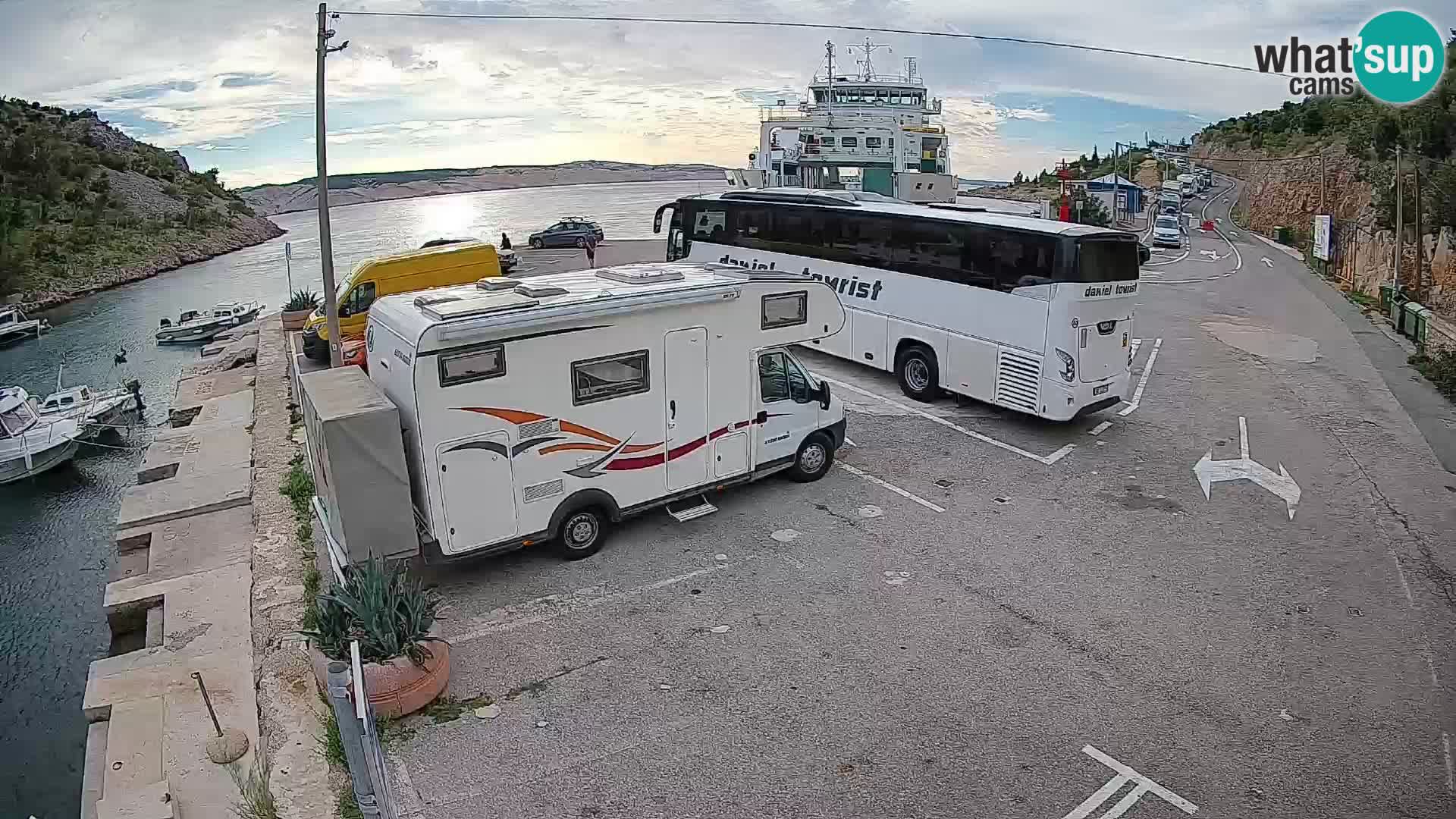 Webcam Prizna ferry port to Pag island